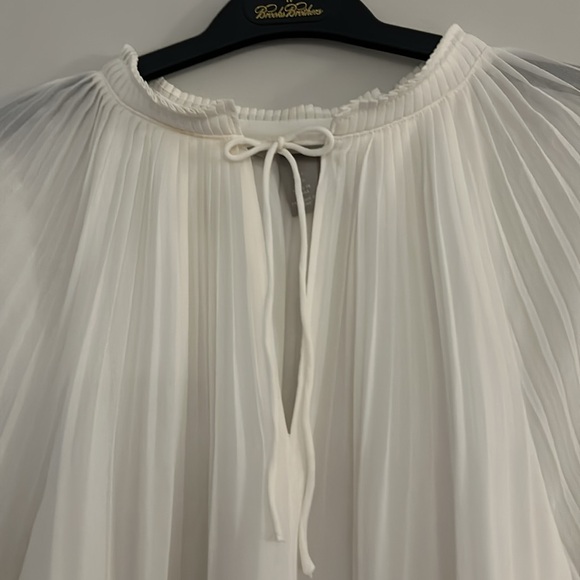 H&M women’s pleated long sleeves whit/ cream blouse - Picture 2 of 14